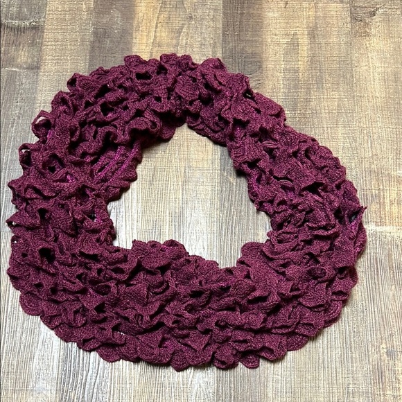 Burgundy wide Knit Infinity Scarf Womens one Size‎ Winter Warm Soft elegant Y2K - Picture 1 of 5